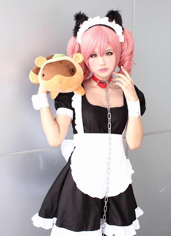 Maid 20190906 AP - FACEinHOLE