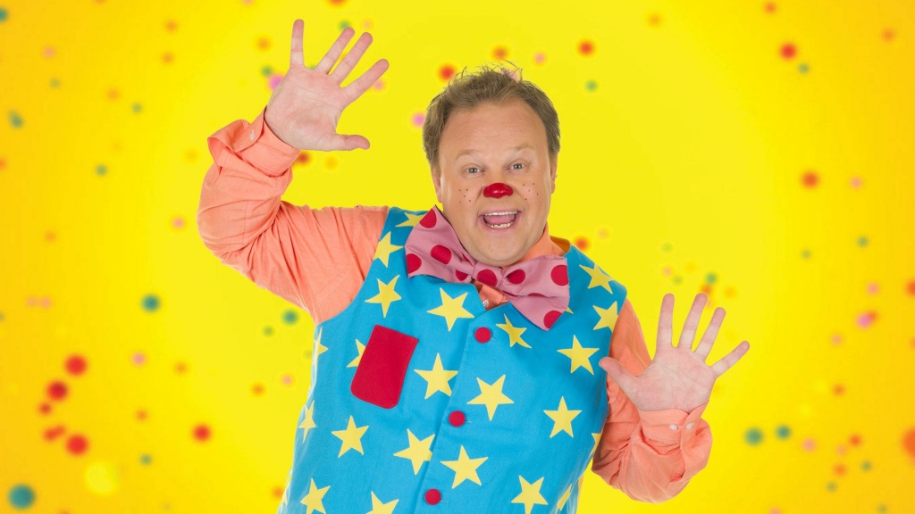 mr tumble figure